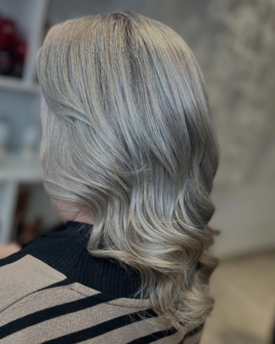 Blending Grey hair for a natural hair colour